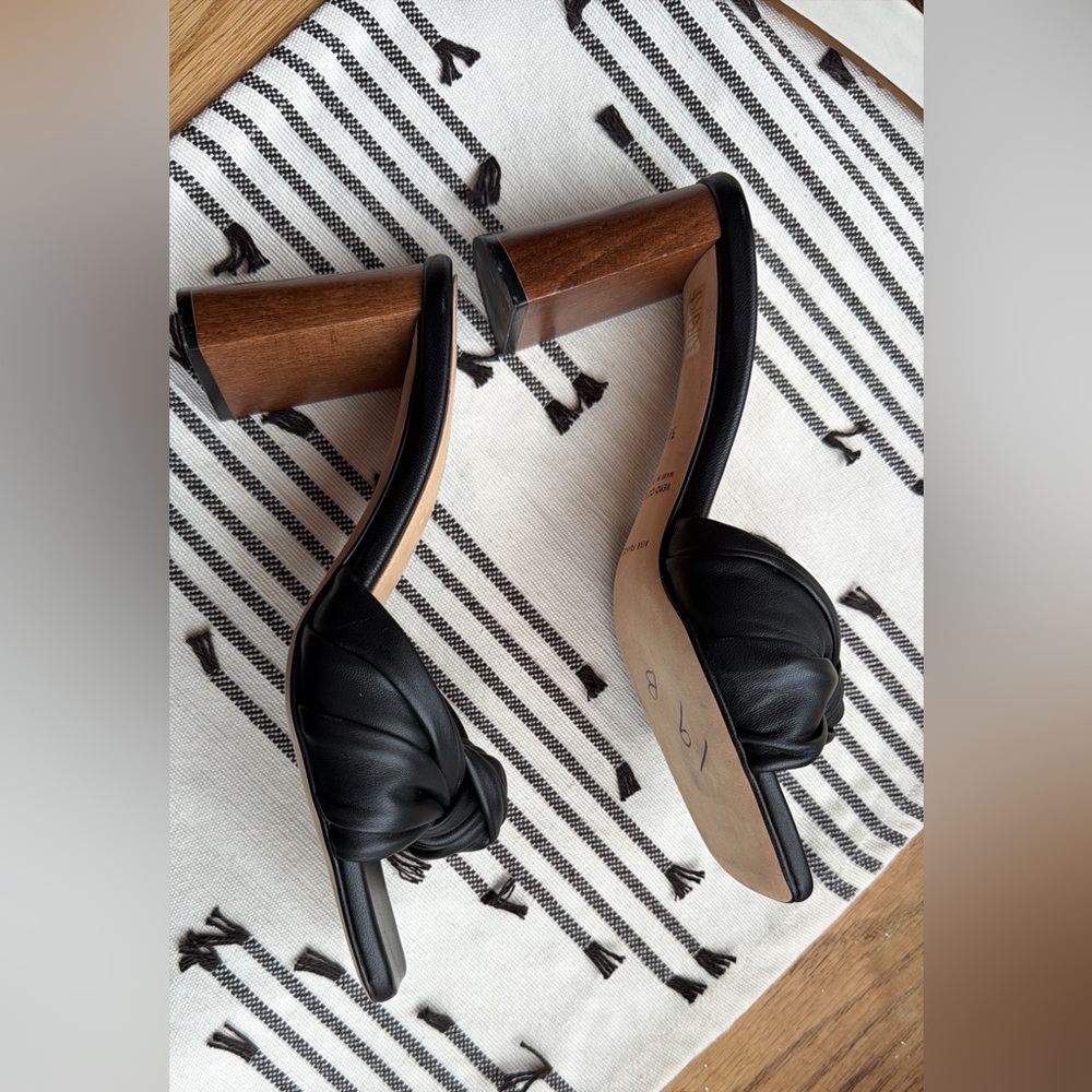 NWOT Dear Frances Black Women's Heeled Sandals - Picture 2 of 7